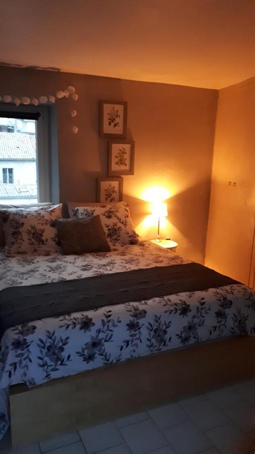 Les Mirabelles Chambres D'Hotes Систерон Экстерьер фото